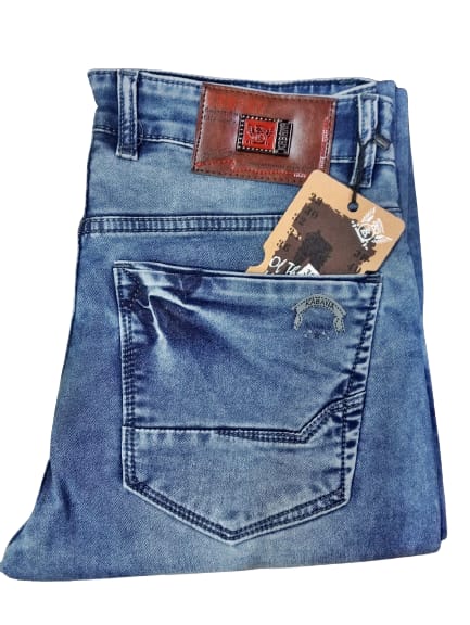 Mens light  blue slim Fit Jeans (28-30size)